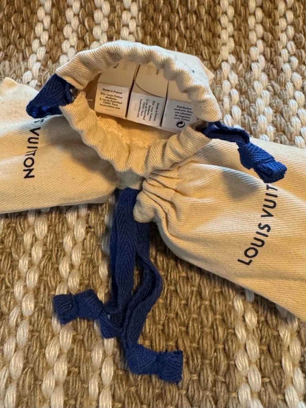 3 Louis Vuitton Drawstring Dust Bag Set in Cream and Blue with perfume samples